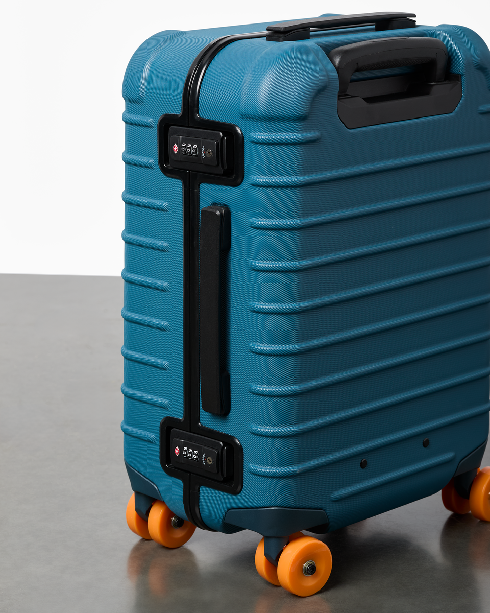 Coraza Suitcase - Carry On - Image 12